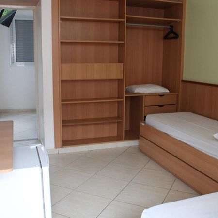 Satelite - Itanhaem Hotel Kültér fotó