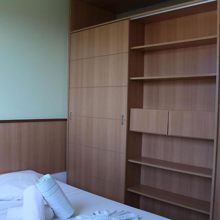 Satelite - Itanhaem Hotel Kültér fotó